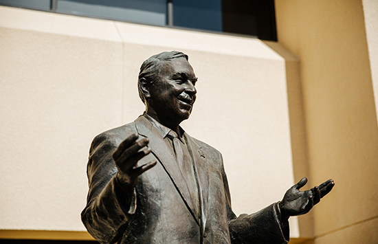 Graziadio Statue