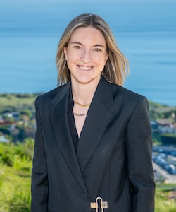 Anna Blecker Anna Blecker