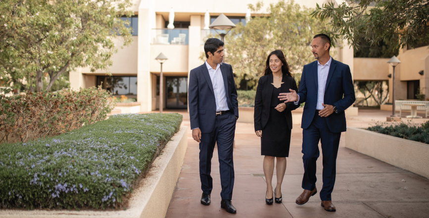 Students at the Pepperdine Malibu campus 